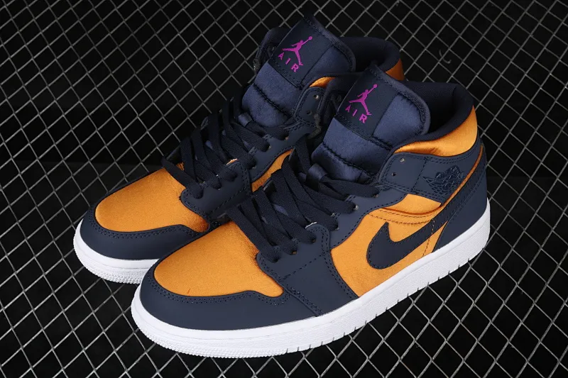 All categories Air Jordan Jordan series basketball shoes Air Jordan 1 Mid Air Jordan 1 Mid AJ1 Joe 1 blue gold silk basketball shoes 852542-401